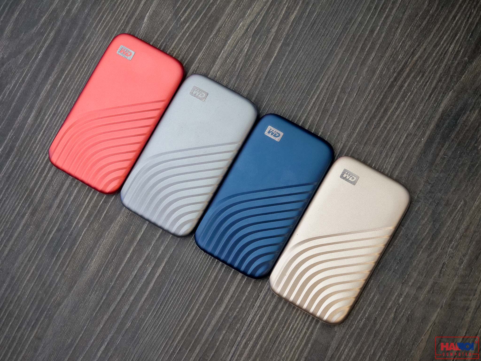Ổ cứng di động WD MY PASSPORT SSD 2TB X&aacute;m